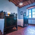 Il Faldo Vila *